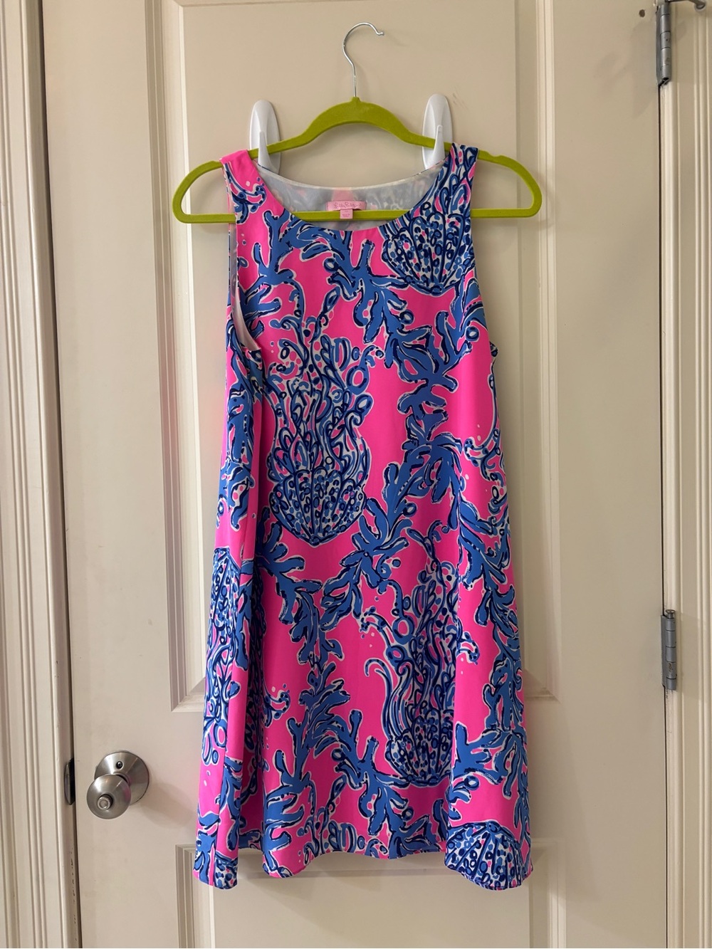 Lilly Pulitzer Sleeveless Shift Dress | Size Medium | Pink & Blue Coral Print